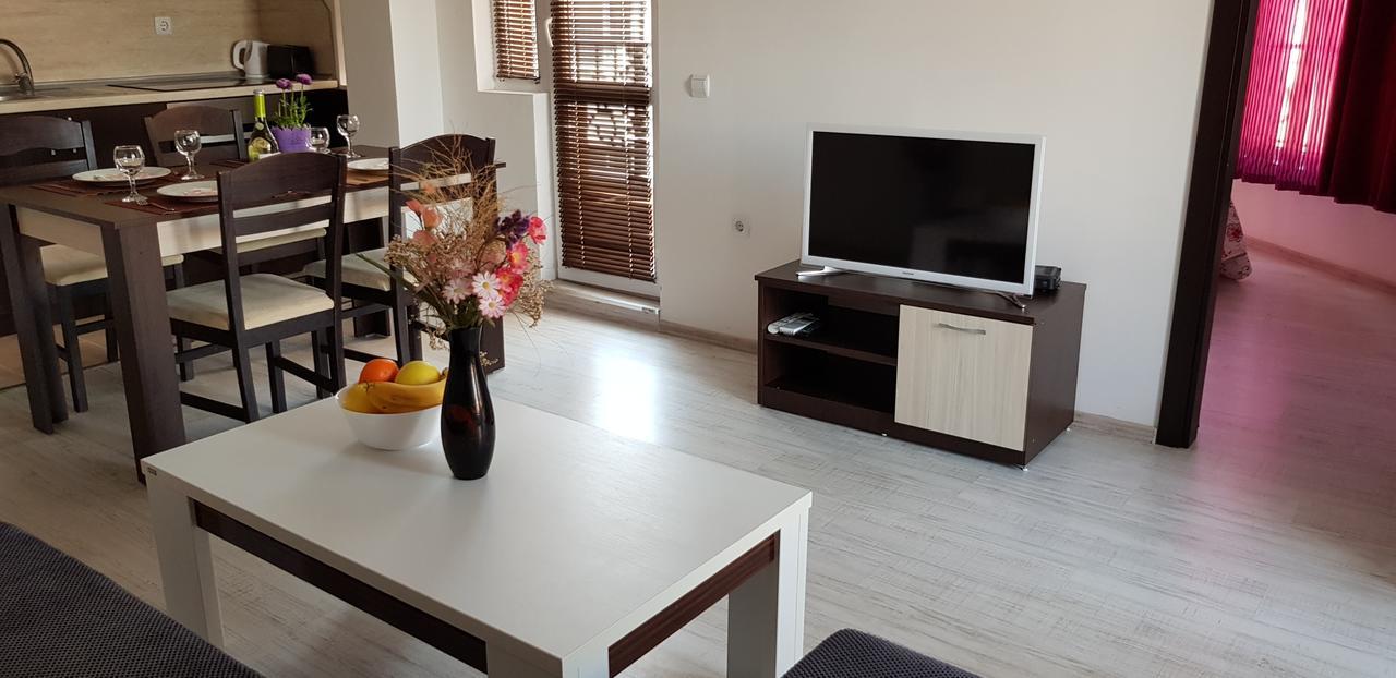 Family Aparthotel Vintegra Burgas Exterior photo
