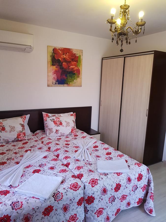 Family Aparthotel Vintegra Burgas Exterior photo
