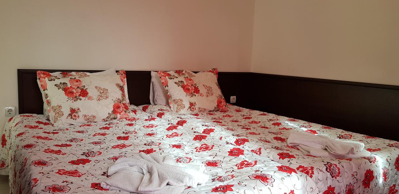 Family Aparthotel Vintegra Burgas Exterior photo