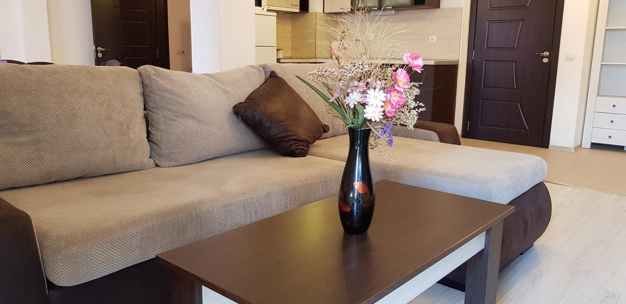 Family Aparthotel Vintegra Burgas Exterior photo